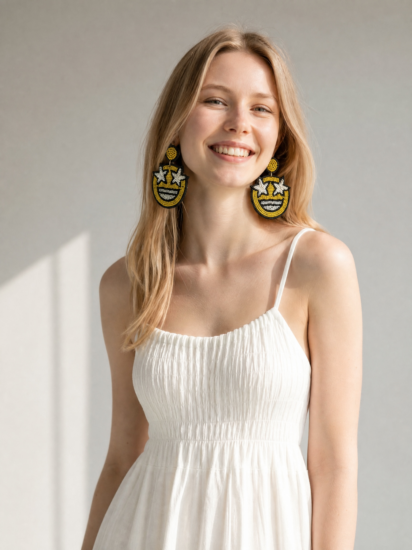 Starry-Eyed Smiles Earrings