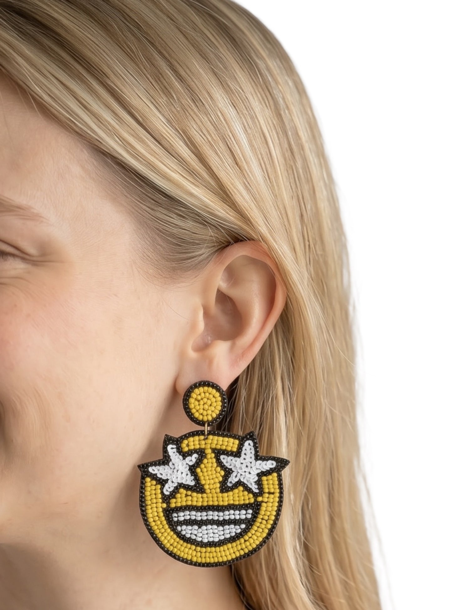 Starry-Eyed Smiles Earrings